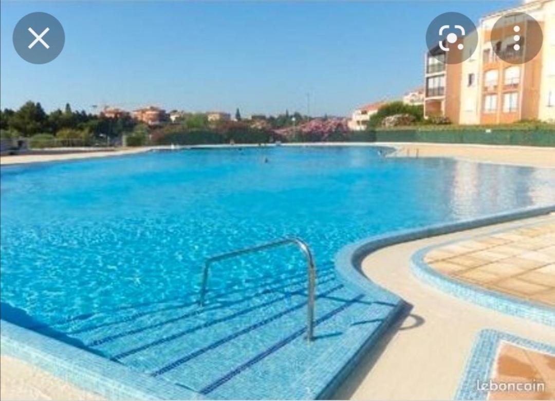Appartement Au Lagon Bleu A Frejus, Garage, Tennis & Piscine 1200 M2 Exterior photo