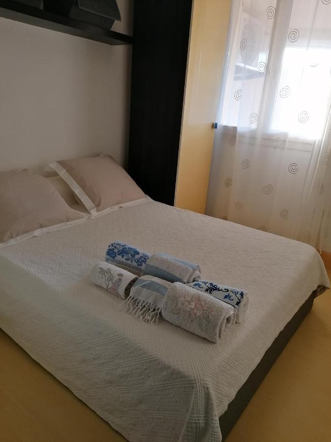 Appartement Au Lagon Bleu A Frejus, Garage, Tennis & Piscine 1200 M2 Exterior photo